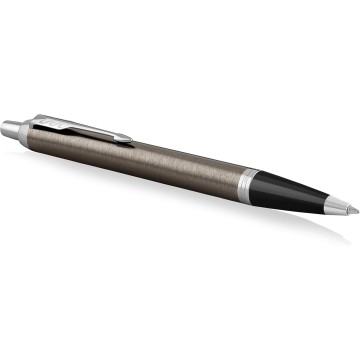 Penna Parker Im Dark...